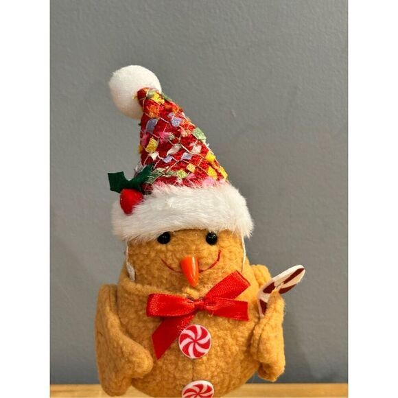 Gingerbread man Christmas bird - Picture 2 of 8